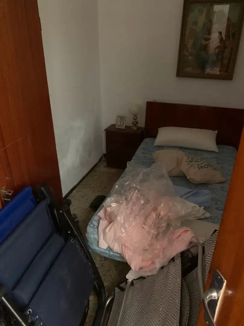 Bedroom of Houses for sale in Villena  with Terrace, Storage room and Furnished