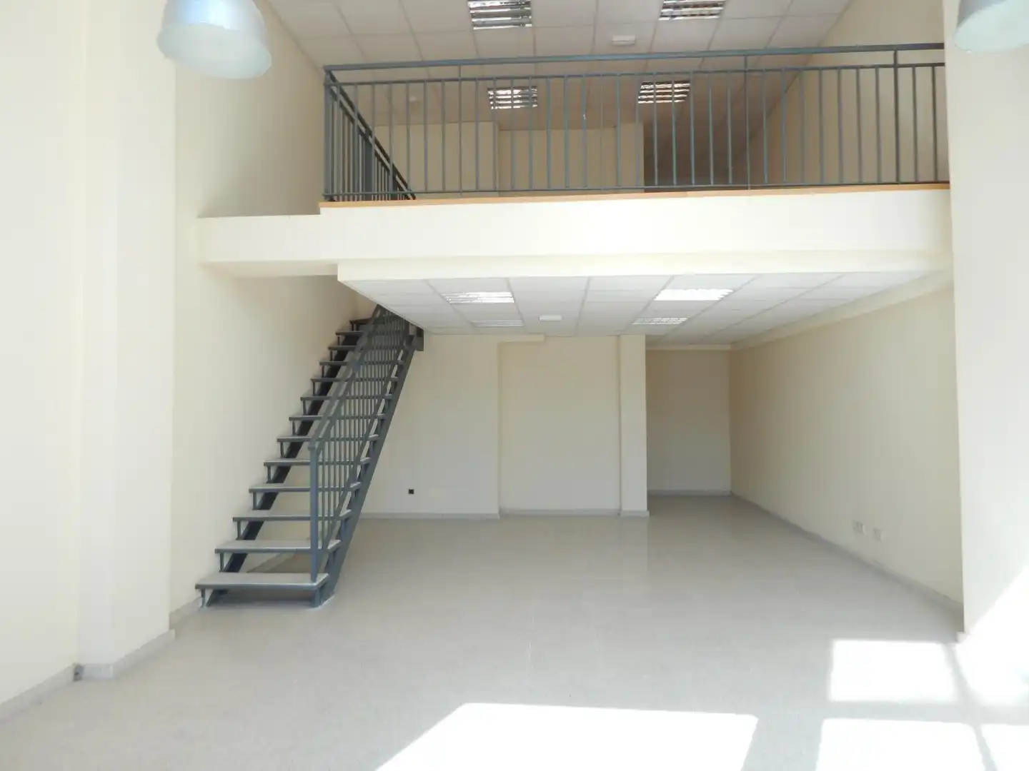 Commercial properties for rent in Ávila  with Air Conditioner