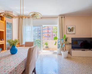 Exterior view of Flat for sale in  Barcelona Capital  with Air Conditioner, Heating and Oven