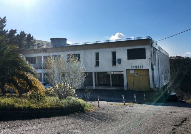 Nave industrial en Venta en Deba