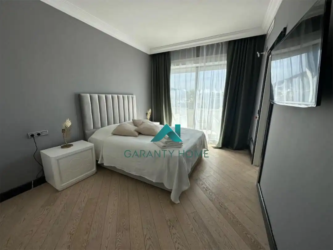 Habitación de Piso de alquiler en Marbella con Calefacción, Terraza y Amueblado