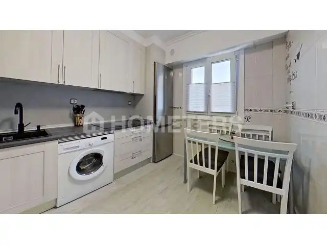 Cocina de Piso en venta en Irun  con Calefacción, Amueblado y Horno