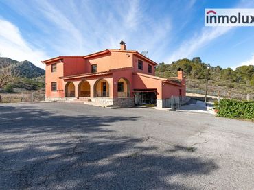 Villa à vendre à Partida Collao del Almendro