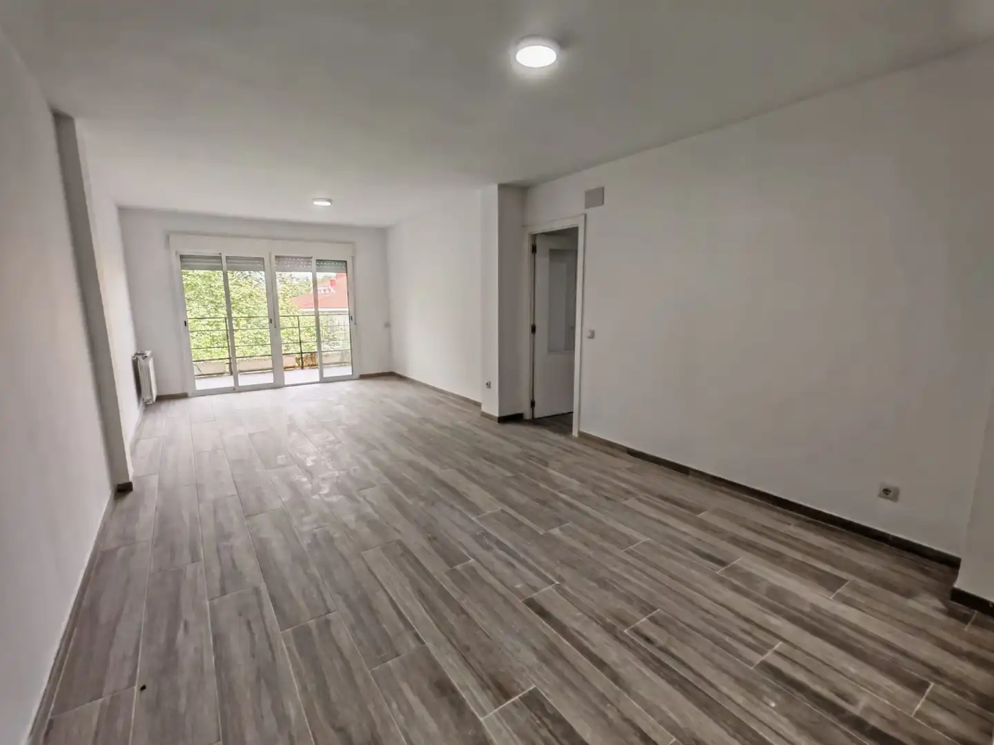 Living room of Flat for sale in Móstoles  with Heating, Parquet flooring and Terrace
