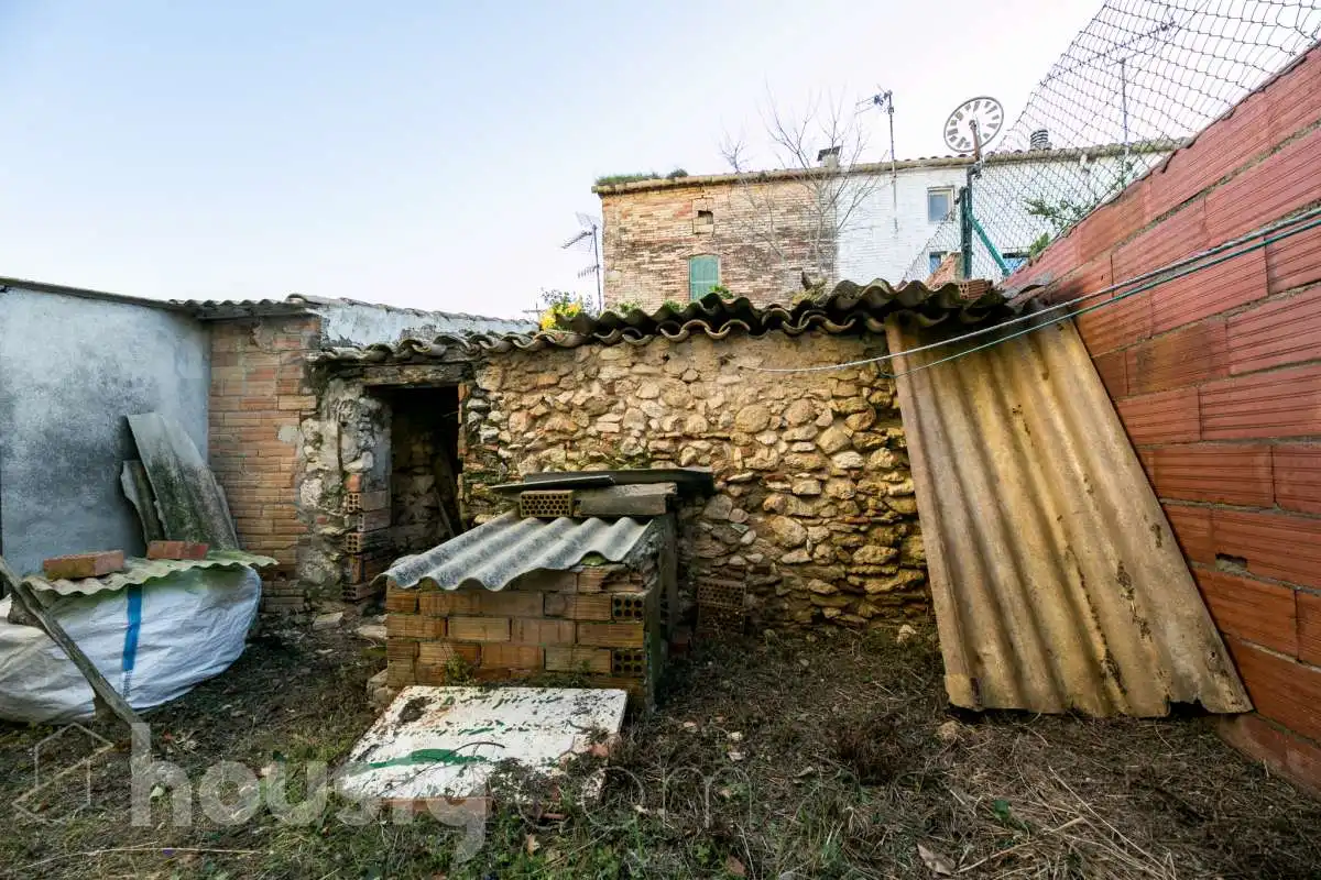 Country homes for sale in La Granada  with Private garden