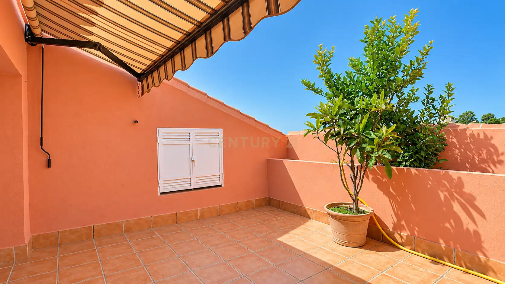 Duplex con ascensore in vendita a Calle las Dalias, Fuengirola, Spain, imagen 12