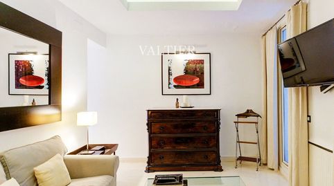 Piso en venta en Calle del Monte Esquinza, Almagro, Madrid, imatge 5