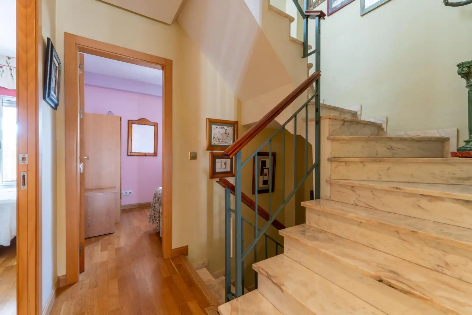 Detached homes for sale in Córdoba  with Air Conditioner, Heating and Storage room