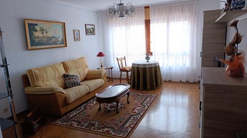 Foto 3 von Wohnung zur Miete in Avenida San Agustín, El Carbayedo - El Quirinal, Avilés