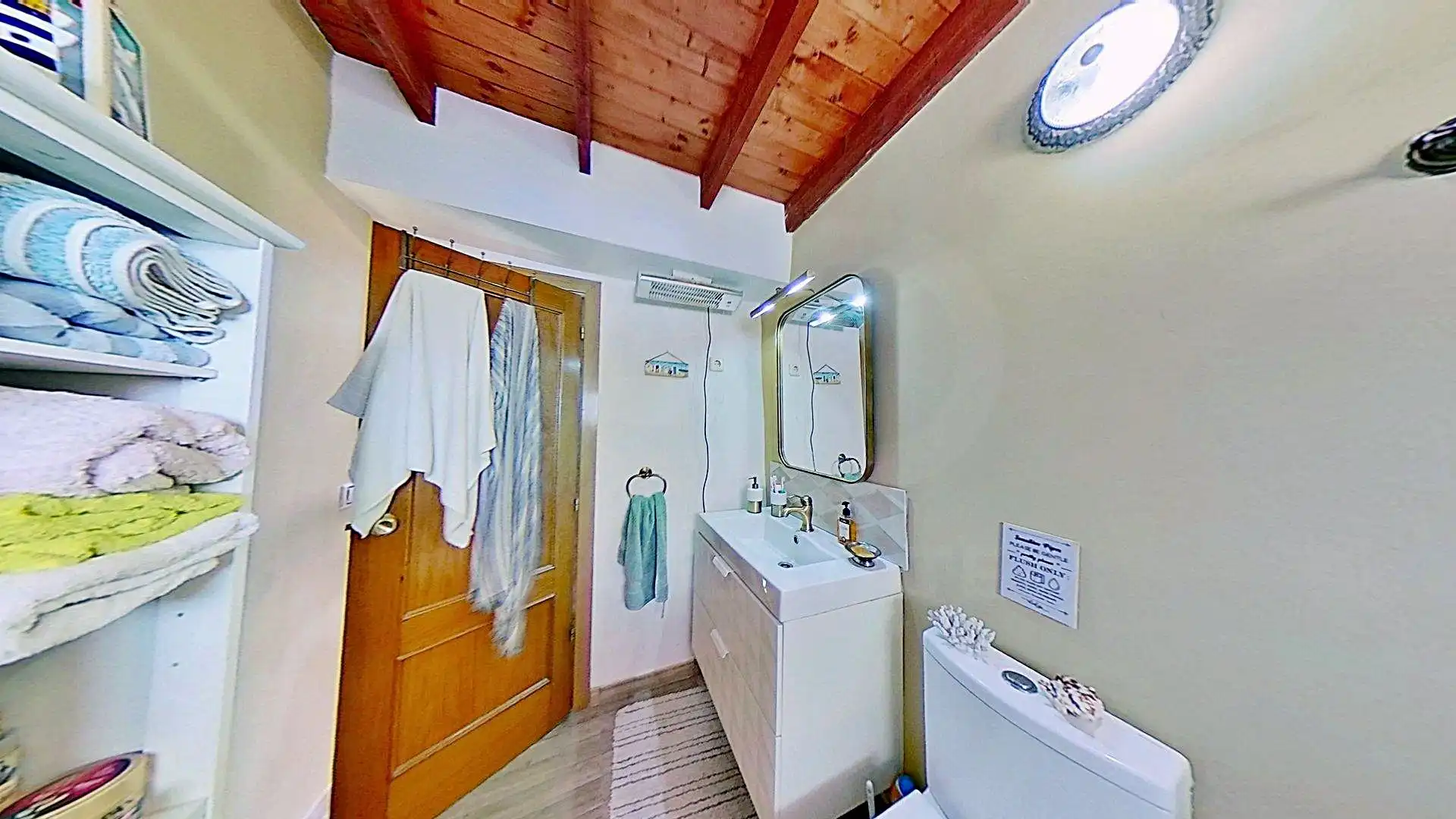 Baño de Casa adosada en venta en Sax con Aire acondicionado, Calefacción y Terraza