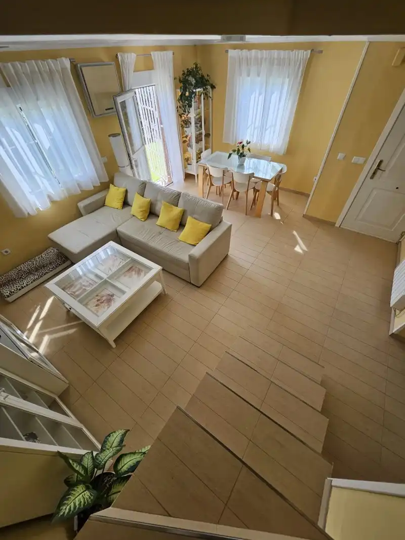 Sala d'estar de Casa o xalet en venda en Cáceres amb Aire condicionat, Calefacció i Traster