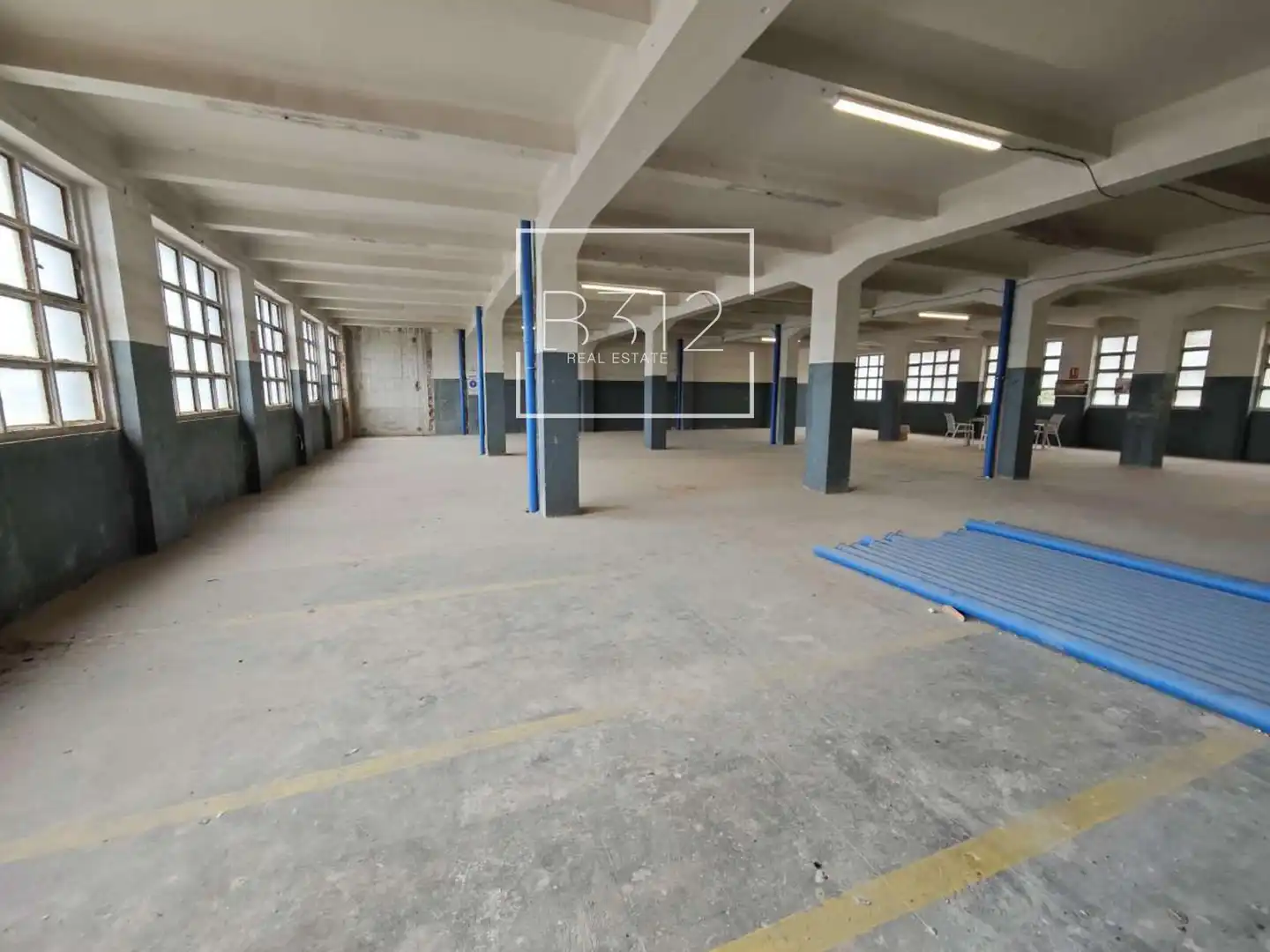 Parkplatz von Gebäude zur Miete in Barcelona