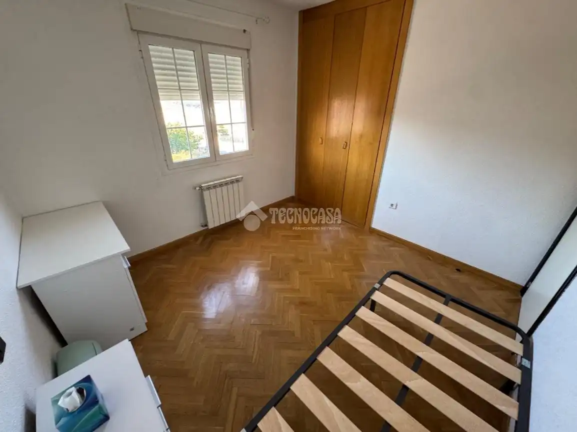 Habitación de Casa adosada en venta en Ontígola con Calefacción