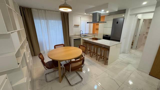 Piso en Alquiler en  ISIDORO ARIAS CAPARROS en Cotomar