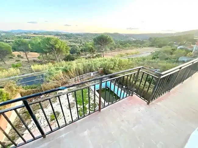 Casa amb terrassa en venda a Alba (De L'), imagen 4