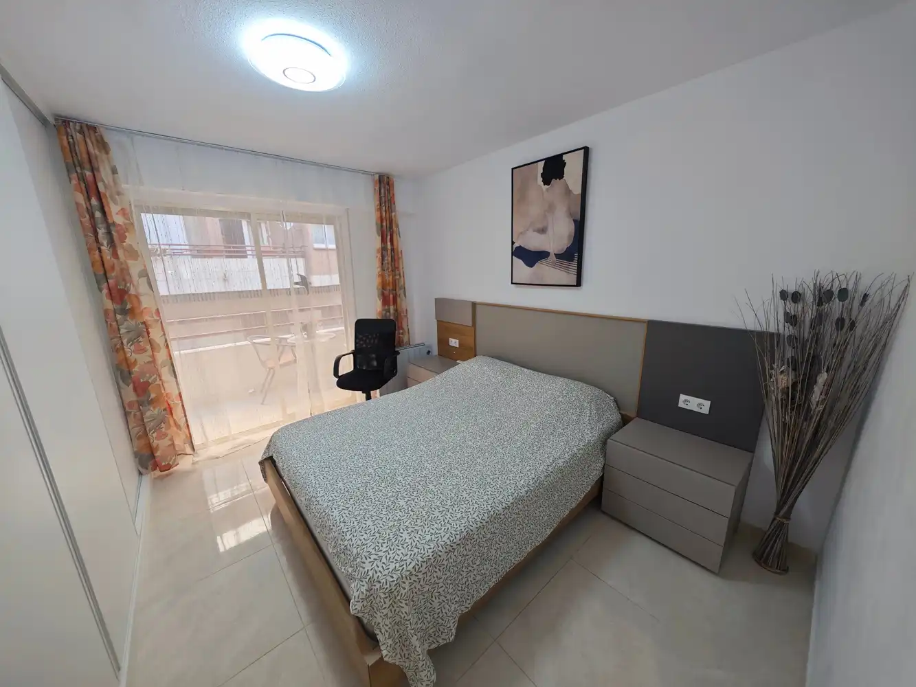 Habitación de Piso en venta en Calpe / Calp con Aire acondicionado, Terraza y Amueblado