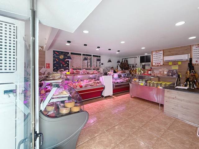 Local comercial en Alquiler en Calle de la Virgen del Puig, 19 en Tómbola