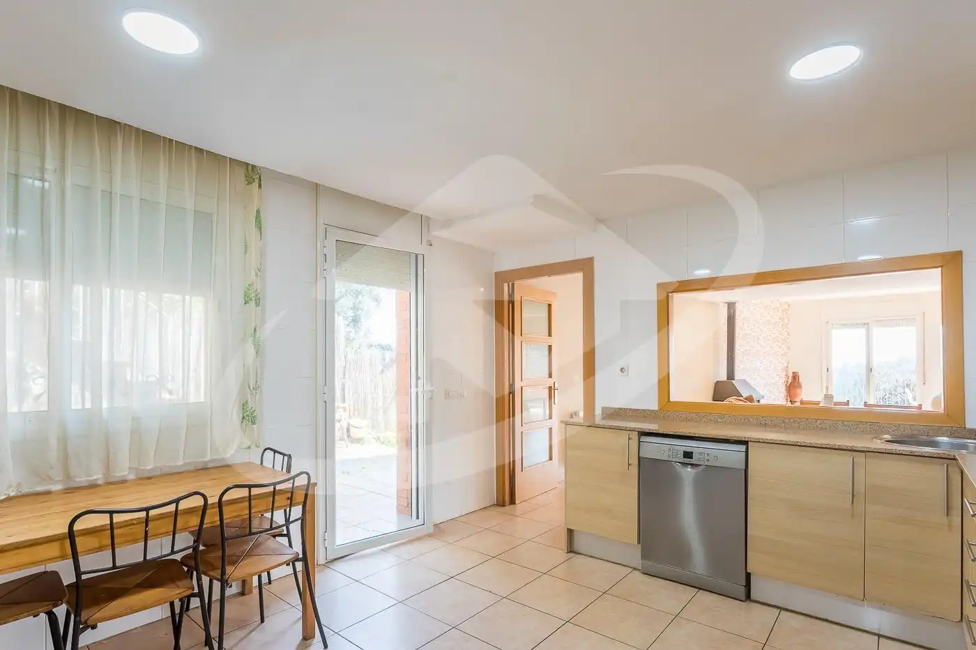 Cuina de Casa o xalet en venda en Castellar del Vallès amb Aire condicionat, Calefacció i Terrassa