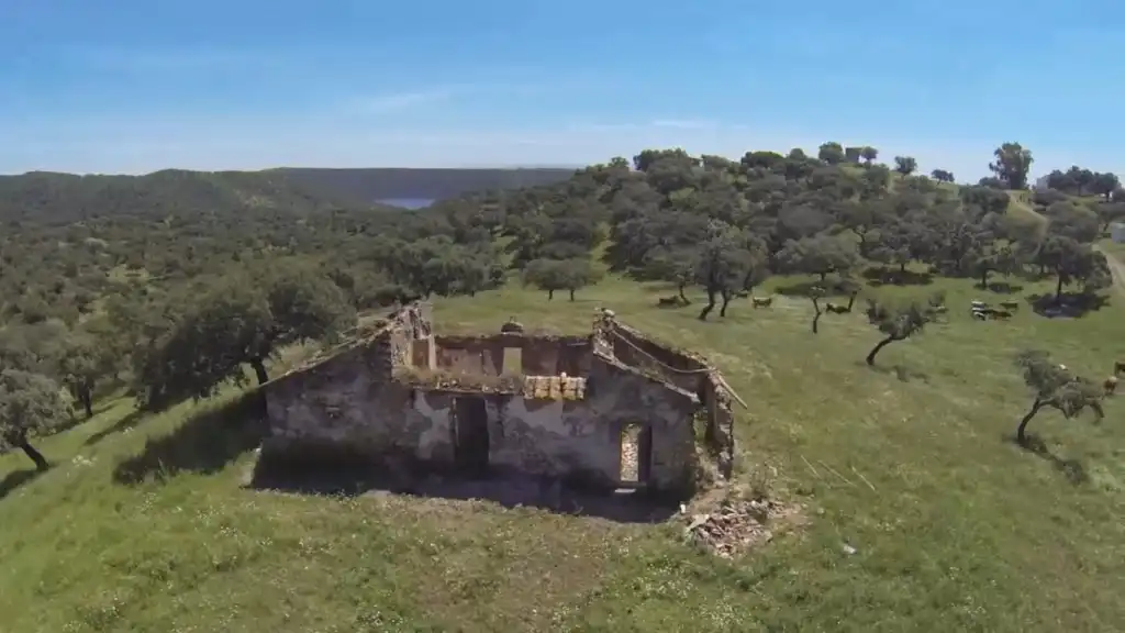 Finca rústica en venta en Almodóvar del Río con Jardín privado