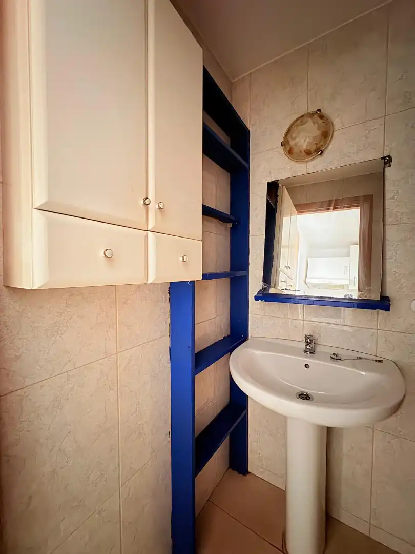 Badezimmer von Büro zum Verkauf in Barcelona