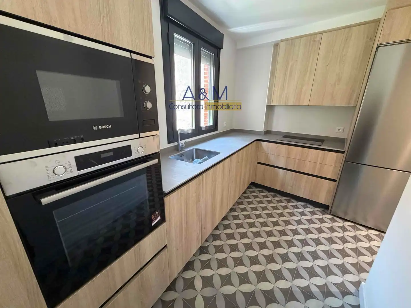 Cocina de Apartamento de alquiler en Valladolid con Aire acondicionado, Calefacción y Amueblado