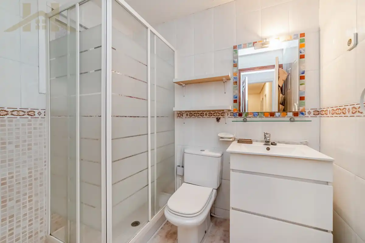 Baño de Piso en venta en Pinto con Aire acondicionado, Calefacción y Trastero