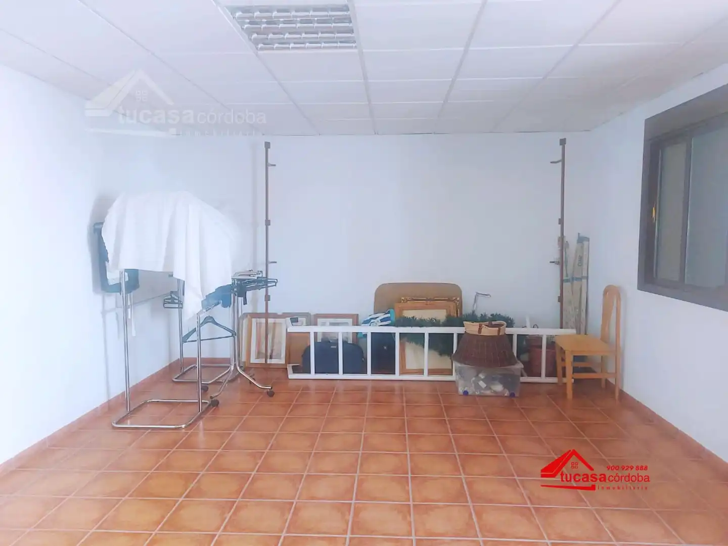 Duplexes for sale in El Carpio  with Air Conditioner and Furnished