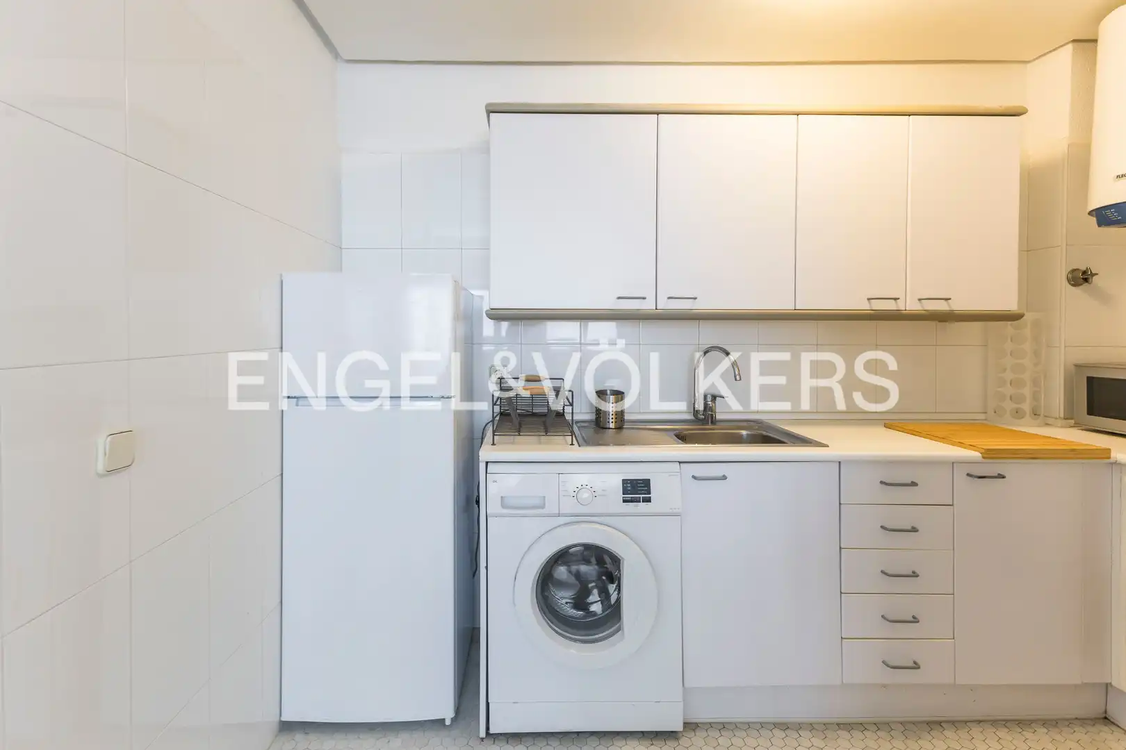 Küche von Wohnung zur Miete in Madrid mit Klimaanlage und Heizung