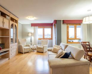 Living room of Flat for sale in  Zaragoza Capital  with Air Conditioner, Heating and Terrace