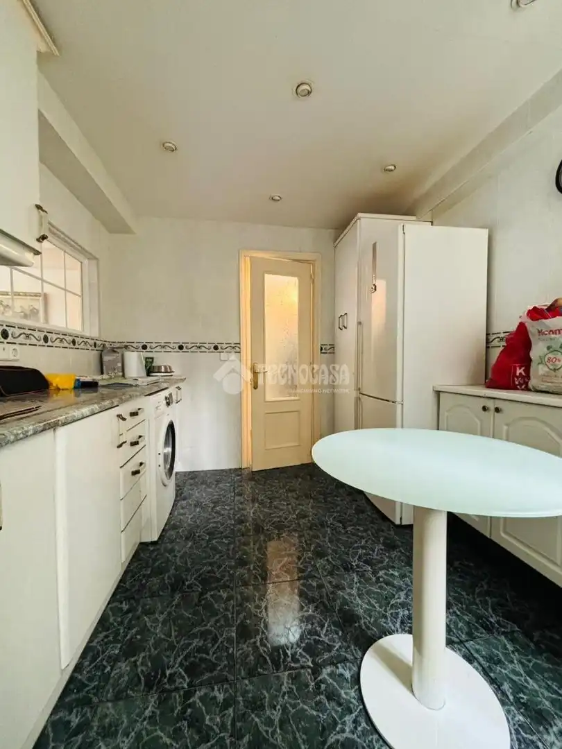 Cocina de Piso en venta en Madrid