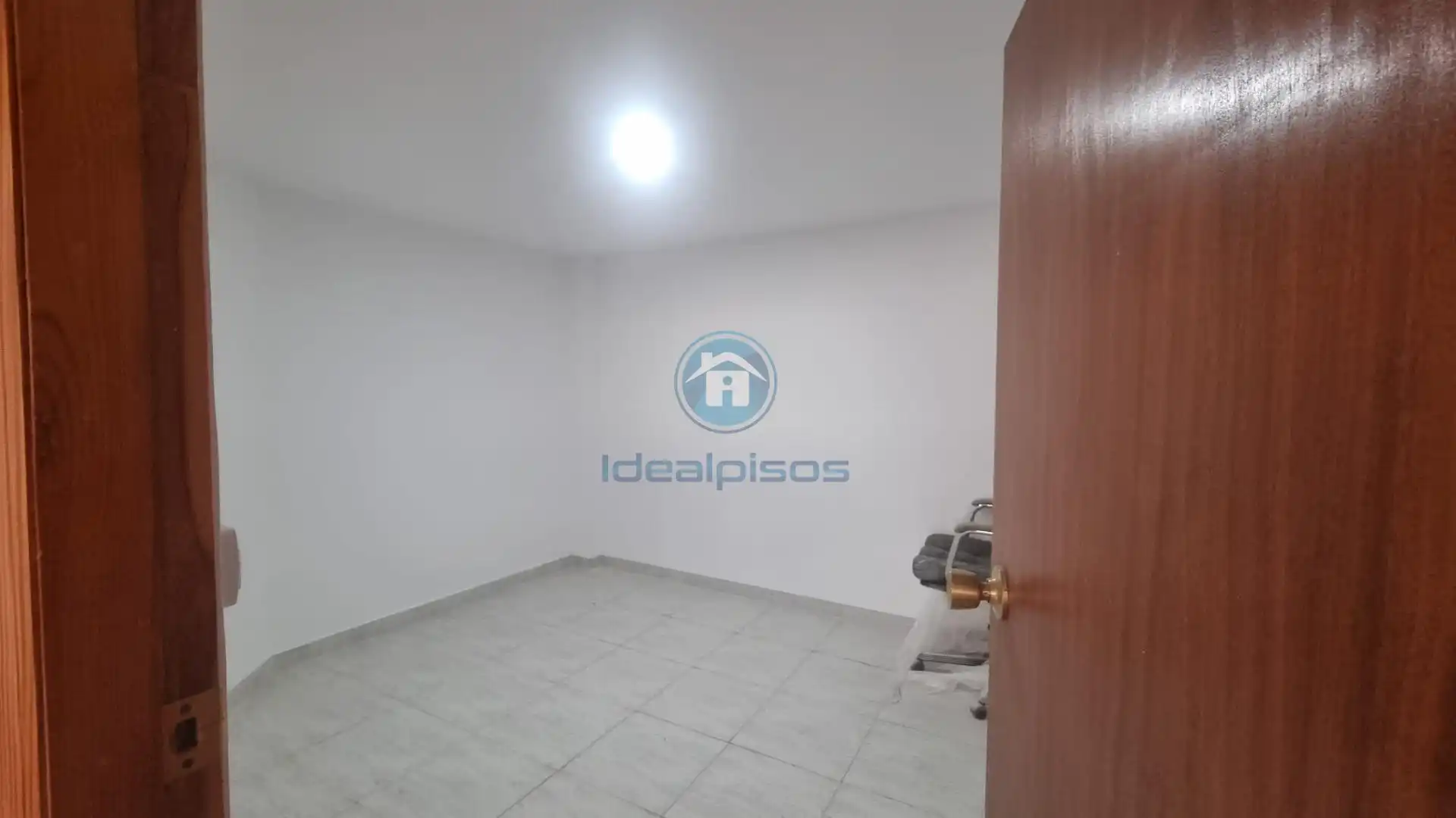Local comercial en venda a Florida - Ciudad de Asís, imagen 11