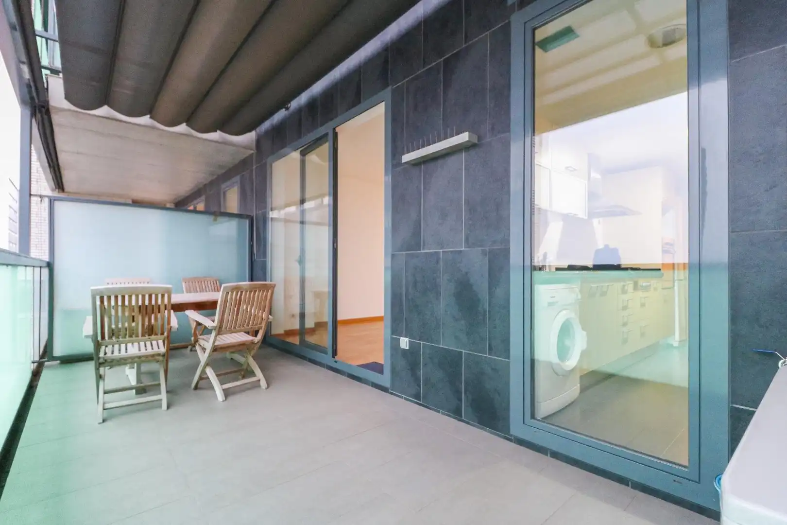 Terraza de Piso en venta en Viladecans con Aire acondicionado, Parquet y Trastero