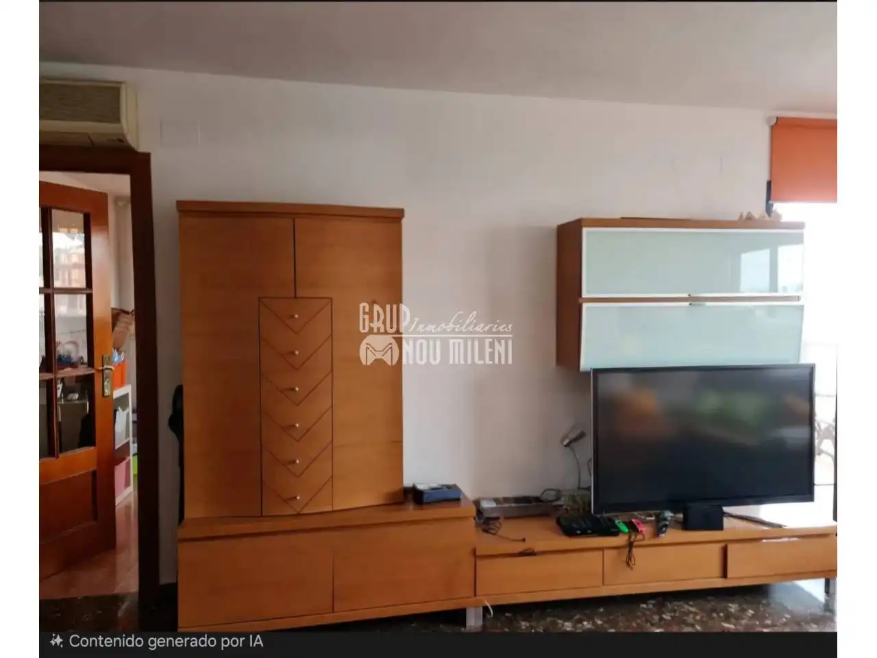 Sala d'estar de Pis de lloguer en Valencia amb Aire condicionat, Terrassa i Moblat