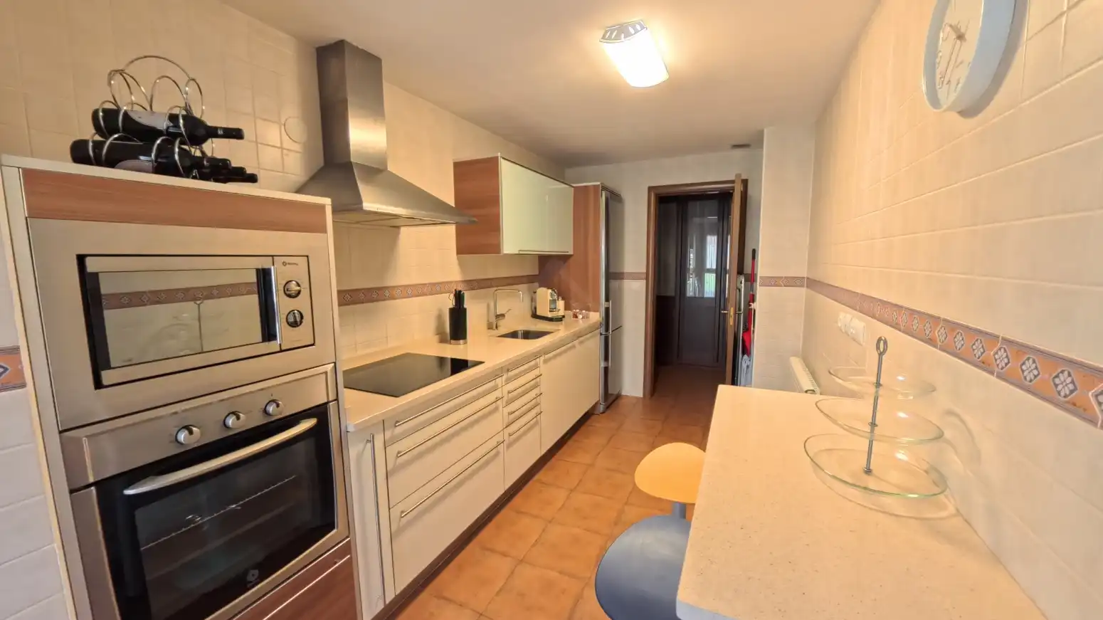 Cocina de Piso en venta en Sojuela con Calefacción, Jardín privado y Parquet