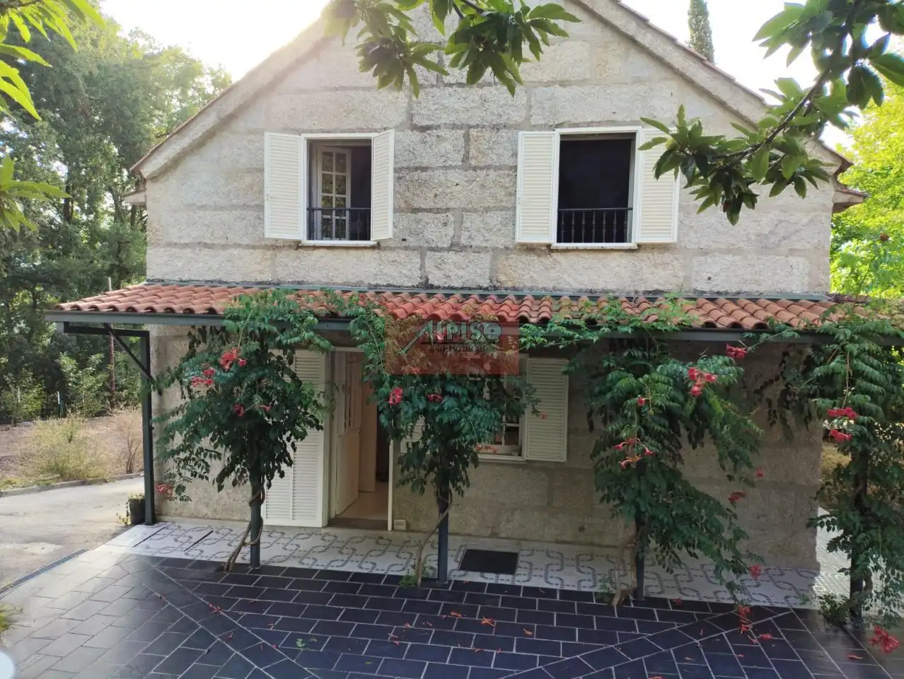 Vista exterior de Casa o xalet en venda en Punxín amb Calefacció i Jardí privat