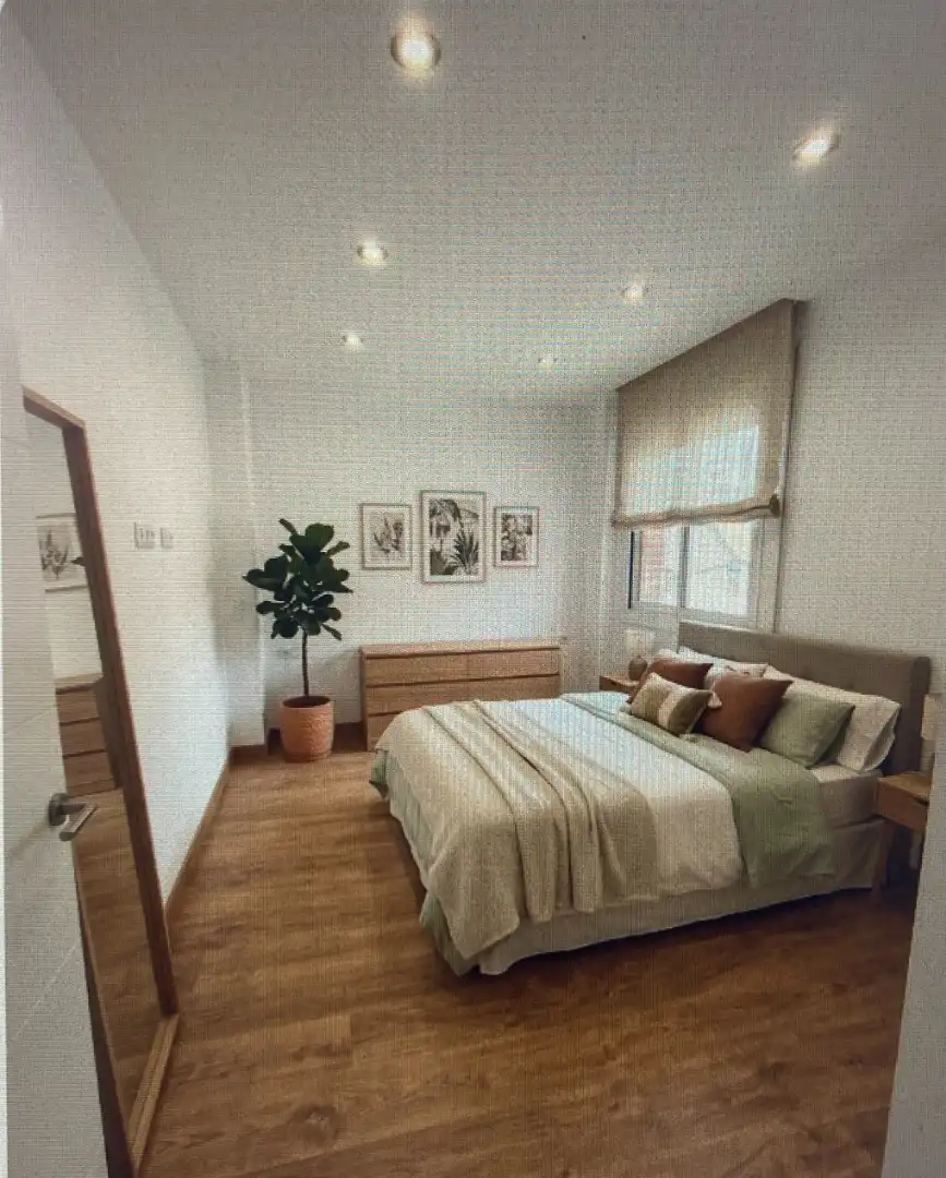 Habitación de Piso en venta en Sant Boi de Llobregat con Parquet, Horno y Balcón
