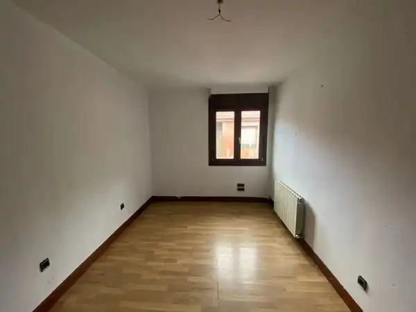 Habitación de Piso en venta en Balmaseda con Terraza