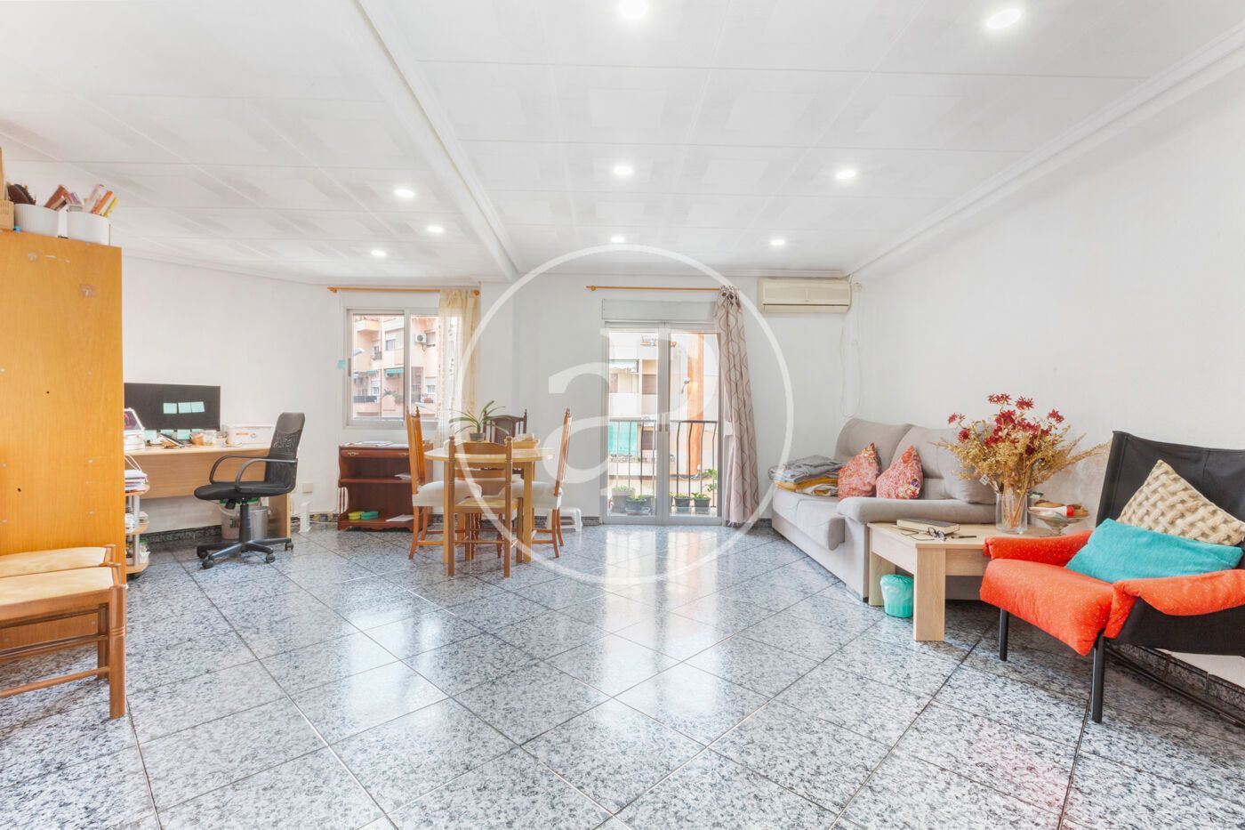 Vista exterior de Pis en venda en  Valencia Capital amb Aire condicionat, Calefacció i Moblat