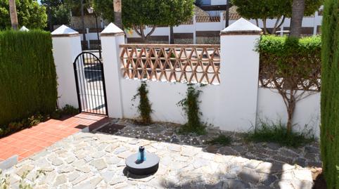 Foto 3 de Casa adosada en venta en Avenida General Caffarena, 86, Buenavista - Lauro Golf, Alhaurín de la Torre