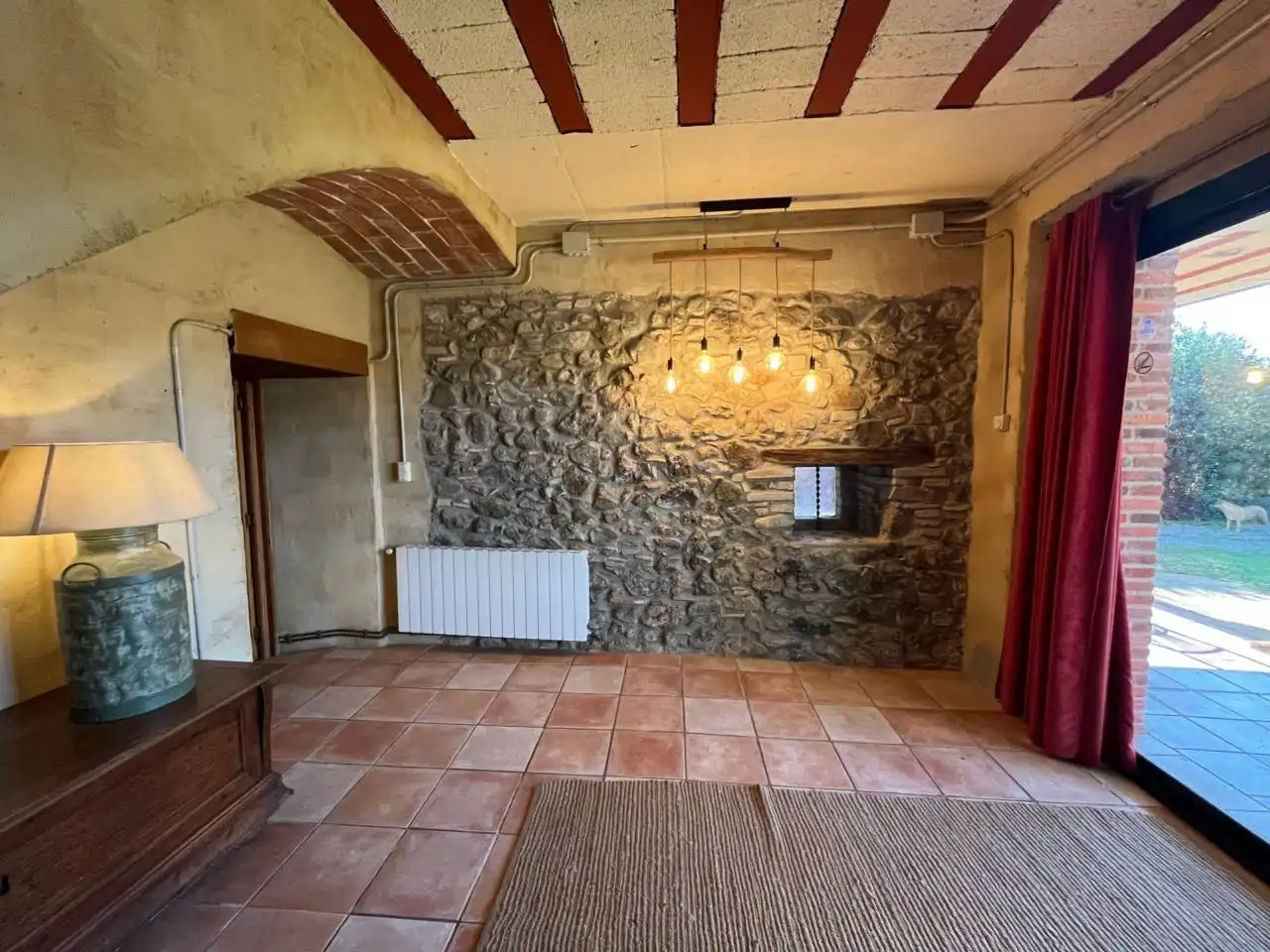 Finca rústica de alquiler en Aiguaviva con Calefacción, Jardín privado y Terraza