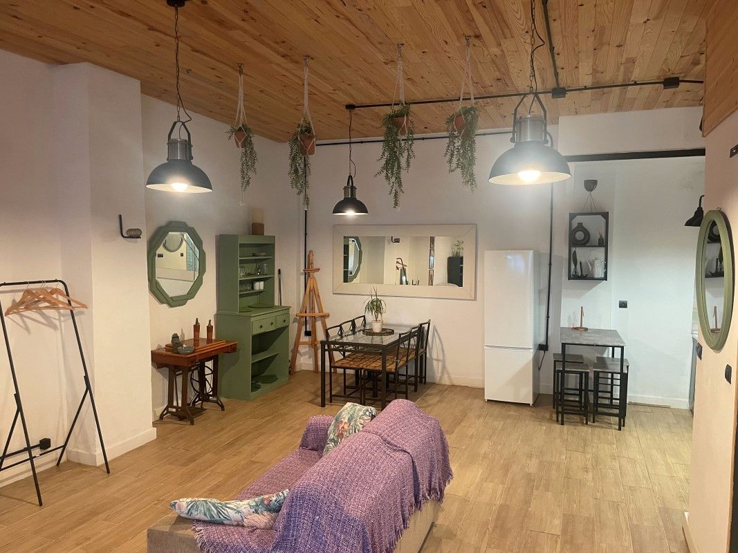 Loft de lloguer a Carrer de Sant Rafael, Centro Histórico