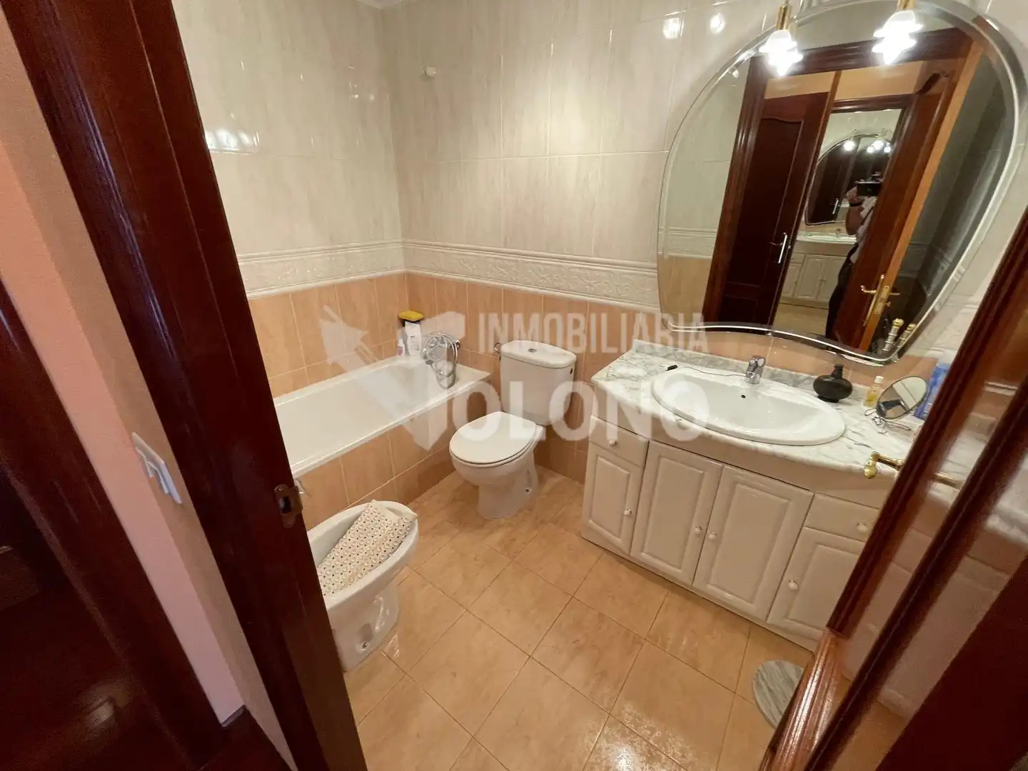 Baño de Piso en venta en Castañares de Rioja con Calefacción, Parquet y Terraza