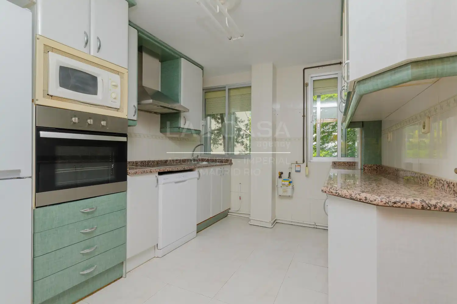 Kitchen of Flat for sale in Madrid  with Heating and Terrace