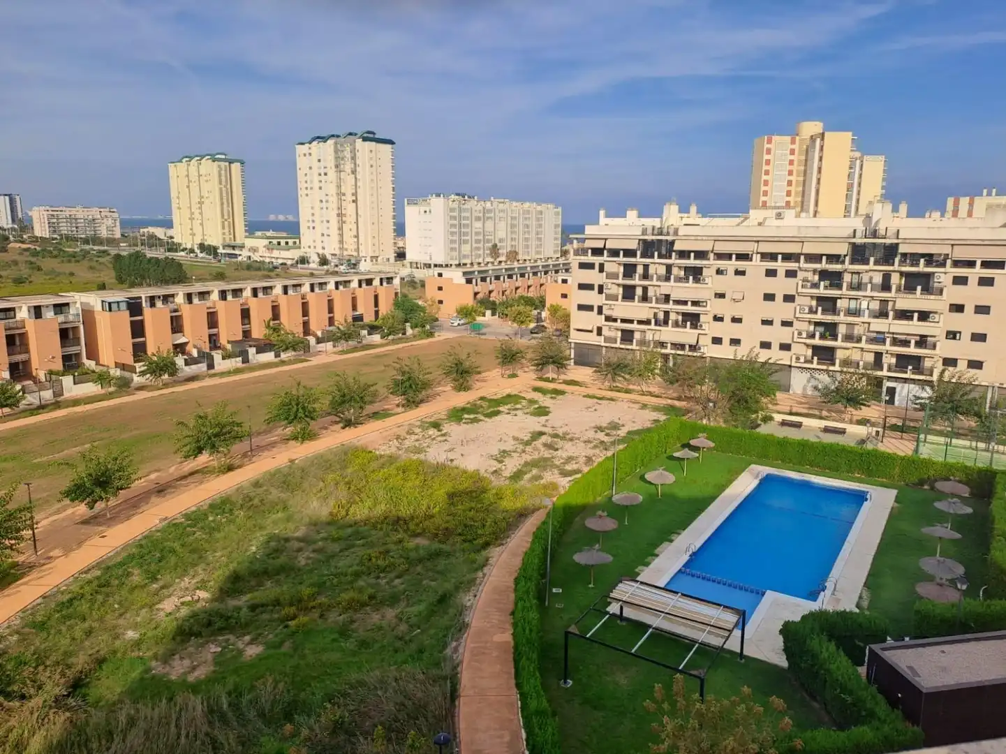 Swimming pool of Flat for rent in El Puig de Santa Maria  with Air Conditioner, Heating and Private garden