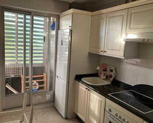 Kitchen of Flat for sale in Salamanca Capital  with Heating, Parquet flooring and Furnished