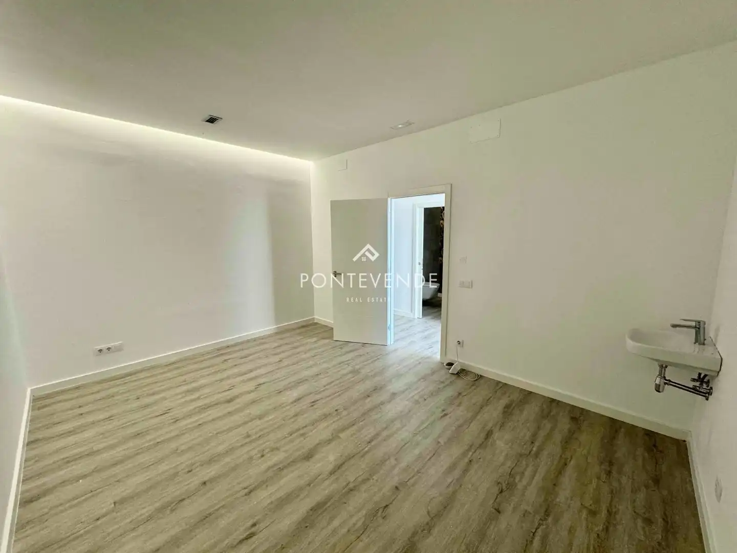 Local comercial en venta en OURENSE, imagen 9