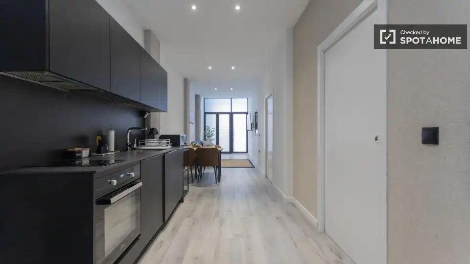 Kitchen of Flat for rent in Valencia  with Air Conditioner, Heating and Furnished