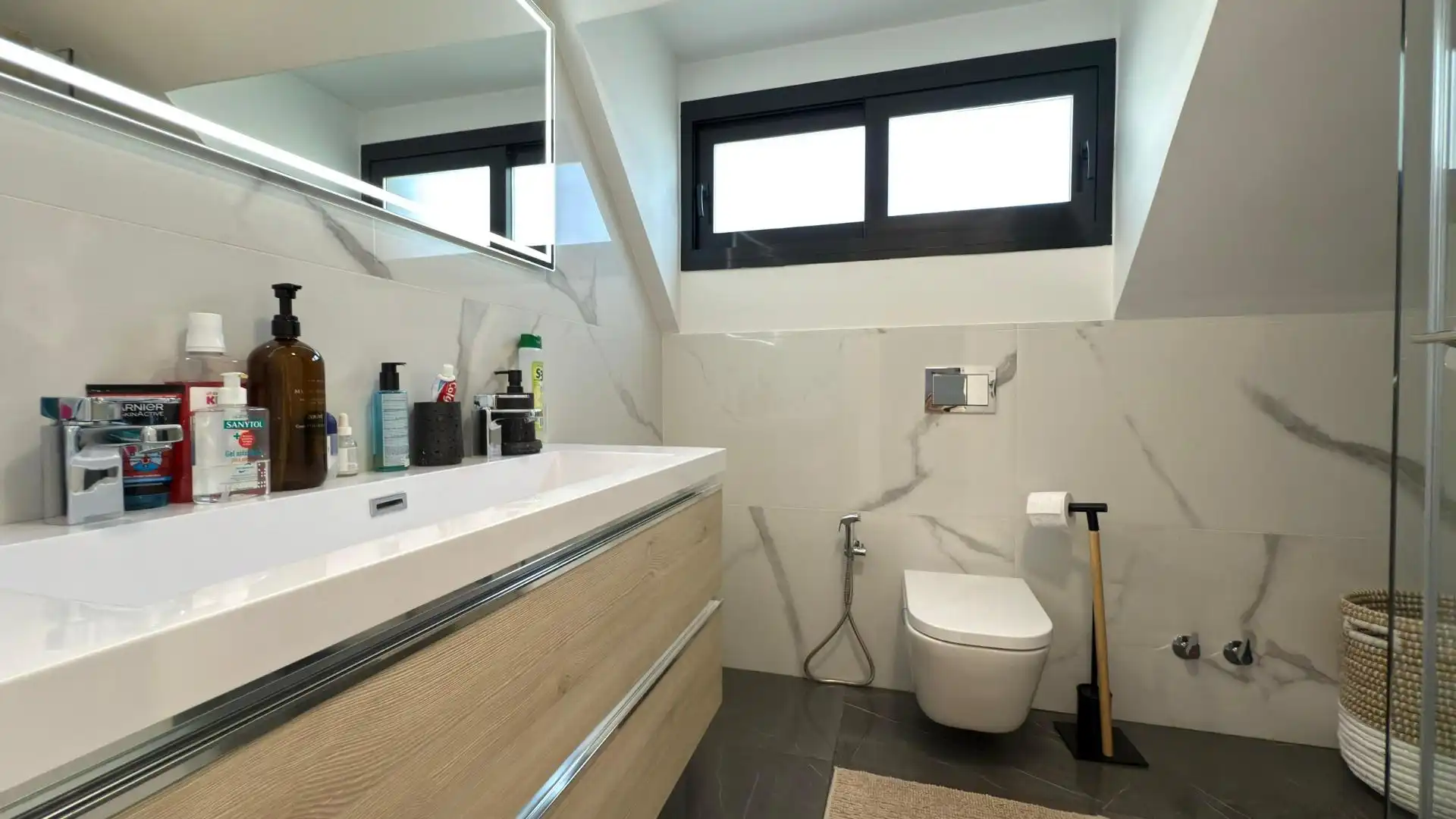 Baño de Casa o chalet en venta en Sant Joan d'Alacant con Aire acondicionado, Calefacción y Jardín privado