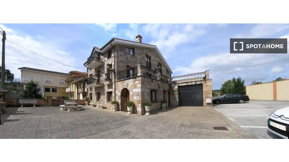 Vista exterior de Apartament per a compartir en Santander amb Aire condicionat, Terrassa i Moblat