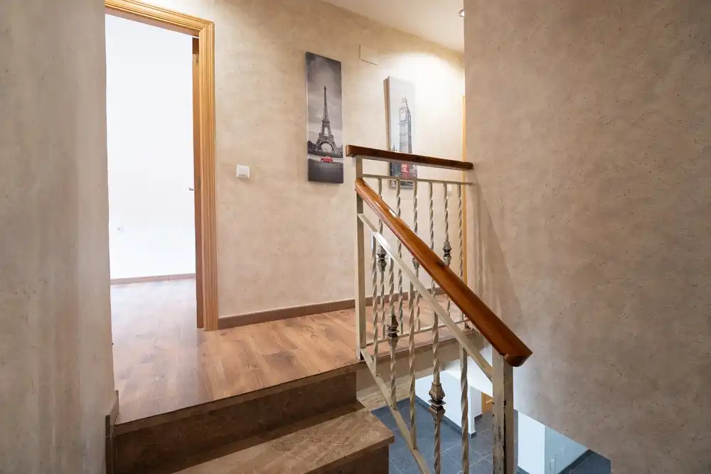 Casa o chalet en venta en Chiva con Jardín privado, Terraza y Piscina